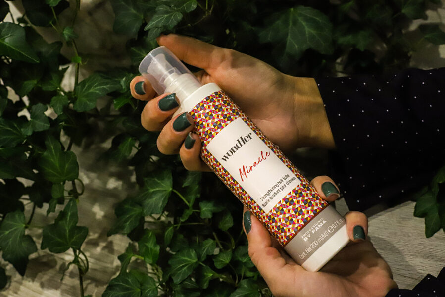 Miracle Strenghtening Intensīvi Stiprinošs Pieniņš Matiem